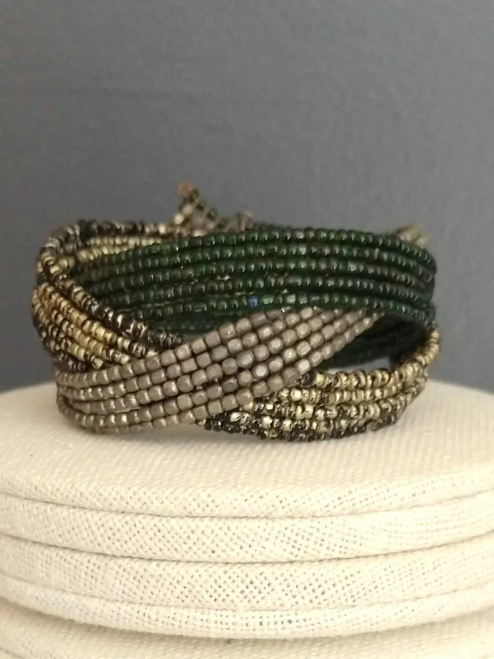 Multi color seed bead bracelet
